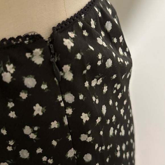 American Eagle floral slip skirt - Picture 4 of 5